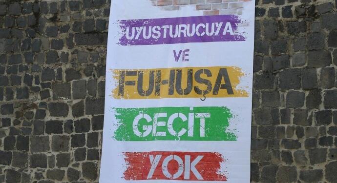 Gençlik özel savaş politikaları çemberini kırmak içi mücadele ediyor