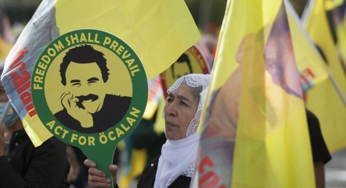 Kadınlar öncülük ediyor: ‘Öcalan’a özgürlük’ talebi evrenselleşti