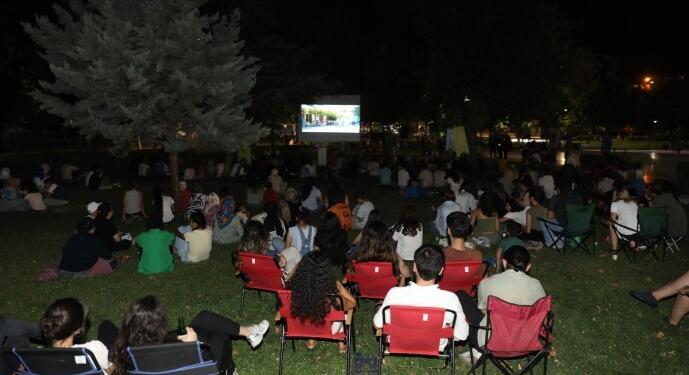 Amed’de Açık Hava Film Gösterimleri başladı