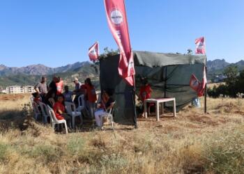 Peri Tekstil işçileri: Haklarımızı alan kadar direneceğiz