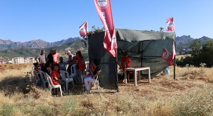 Peri Tekstil işçileri: Haklarımızı alan kadar direneceğiz