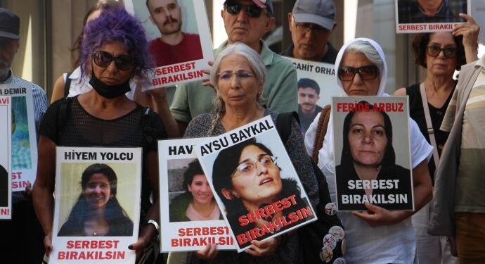 Ağır hasta tutsaklar için tahliye çağrısı