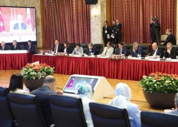 ESP Eş Genel Başkan Yardımcısı: Süreç sadece Meclis’e havale edilmemeli