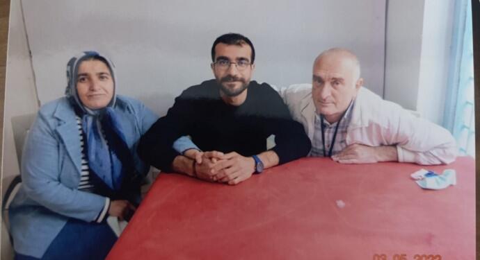 Tutsağın tahliyesi ‘örgütlü koğuşta’ olduğu gerekçesiyle engellendi