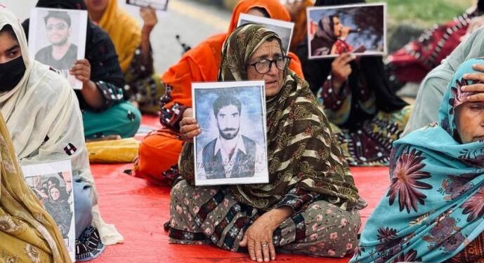 Beluc kadınların oturma eylemi 21’inci gününde