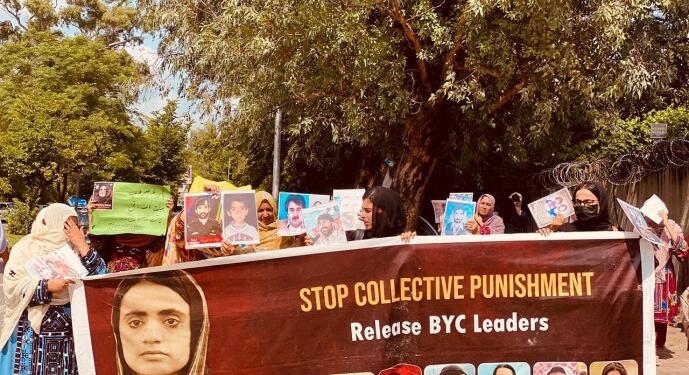 Beluc kadınlar kayıplar için yürüdü