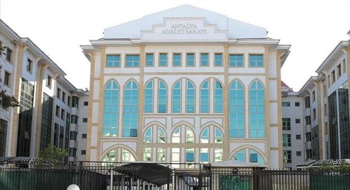 Antalya Büyükşehir Belediyesi soruşturmasında 8 tutuklama