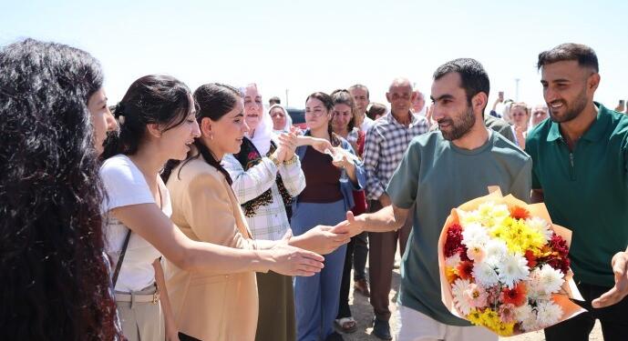 İnfazı 6 ay ertelenen hasta tutsak Abdülkerim Varışlı tahliye edildi