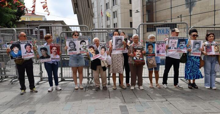 Cumartesi Anneleri’nden komisyona çağrı: Bizi dinlemelisiniz