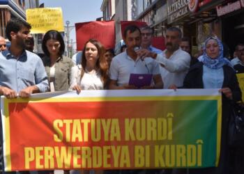 ‘Hiçkimse Kürt varlığına saldıramaz’