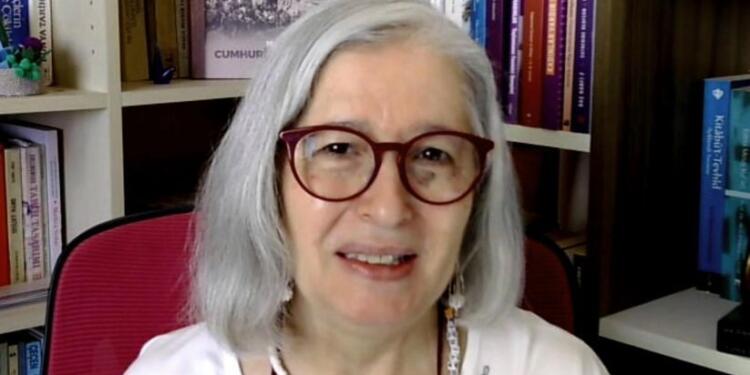 ‘Başörtümü çıkardım, inancımı değil’