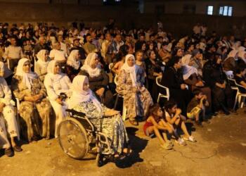 ‘Toplum demokratik inşanın merkezinde yer almalı’