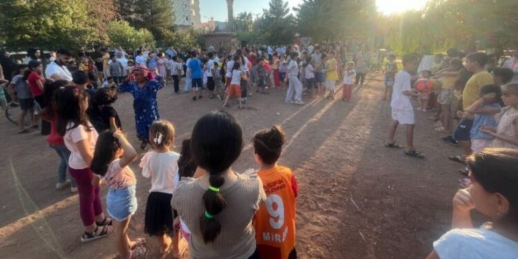 Çocuklardan 1 Eylül Barış Kürsüsü