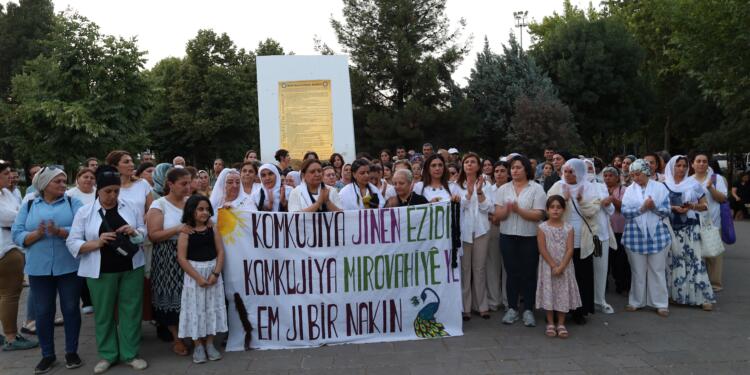 74’üncü fermanda katledilenler birçok kentte anıldı