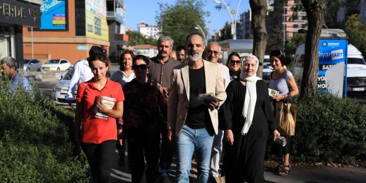 Amed’deki Demokratik Toplum Yürüyüşü’ne çağrı