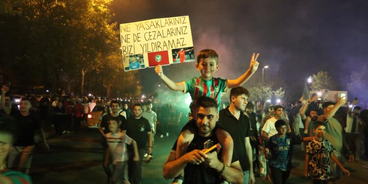 Seyircisiz oynayan Amedspor 3 puanı farklı galibiyetle aldı