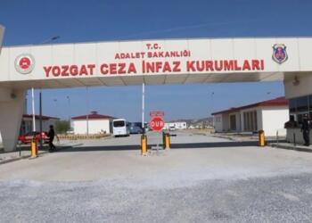 Hakim tahliye ertelemeyi iptal etti, Kurul süreyi uzatarak yanıt verdi