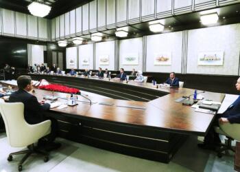 Cumhurbaşkanlığı kabine toplantısı başladı