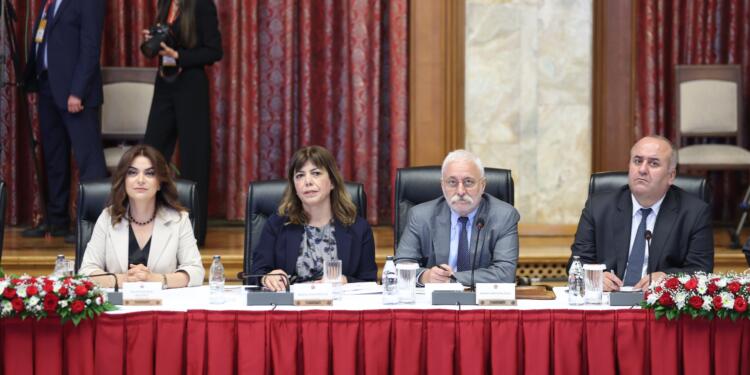 Komisyondan somut öneriler gelmeye başladı