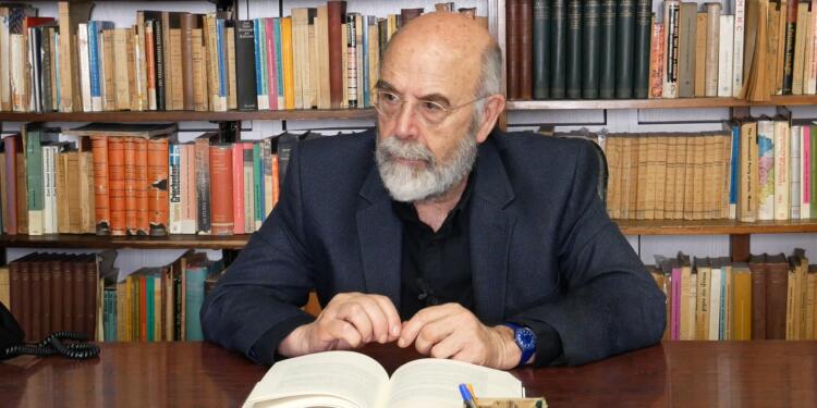 Antonis Laikos’dan Öcalan’a destek mesajı