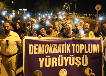 Tetwan’da ‘Barış ve Demokratik Toplum Yürüyüşü’