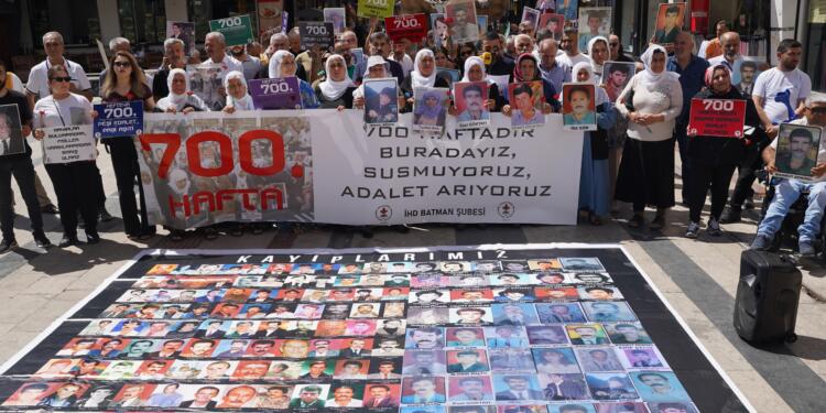 Kayıp yakınları adalet talebiyle alanlarda