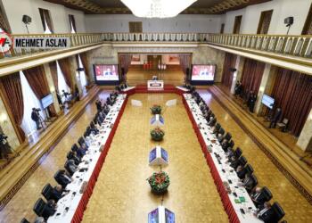 Meclis’teki komisyona 3 yeni isim belirlenecek