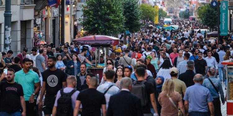 İstanbul’da geçim krizi derinleşiyor: Yaşam maliyetleri 96 bin TL’ye ulaştı