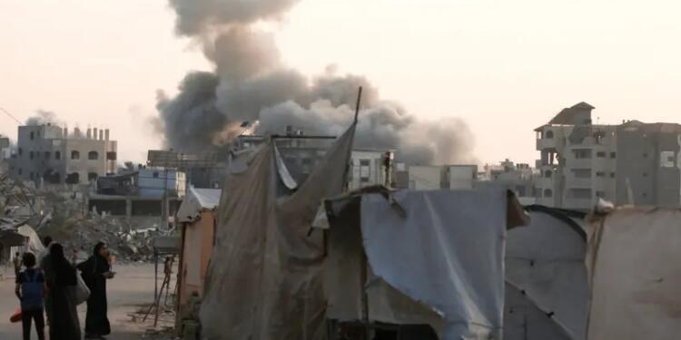 İsrail’in işgal saldırıları: Sivillere ait binalar yıkılıyor