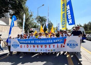 Kamu emekçileri iş bıraktı: Müzakere değil mücadele