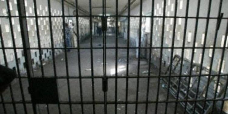 Humus’ta bir genç cezaevinde katledildi