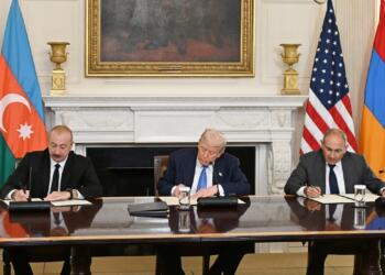 İran’dan Ermenistan-Azerbaycan anlaşmasına itiraz