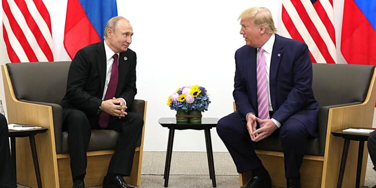 Trump ve Putin Alaska’da bir araya geldi