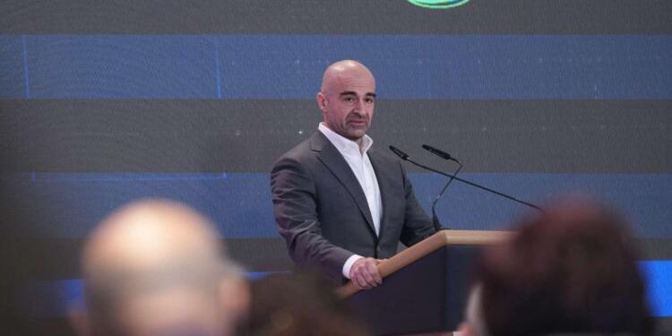 Talabani: Barış için birlikte çalışmalıyız