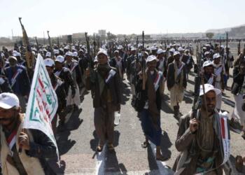 Husiler İsrail’e hava saldırısı düzenledi