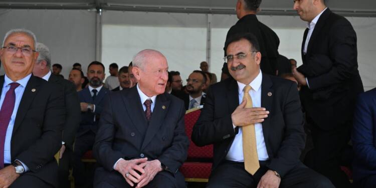 Milazgir Belediye Eşbaşkanı Erdoğan ve Bahçeli ile görüştü