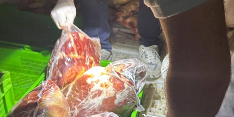 Şirnex’te 3 bin 112 kilo et imha edildi