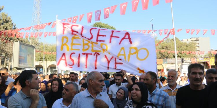 Pirsûs’ta yürüyüş: Gereken adımlar atılmalı