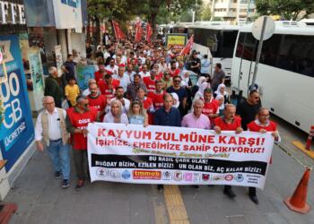 İşçi eylemleri ‘Hırsızlar gidecek halk gelecek’ sloganlarıyla devam ediyor