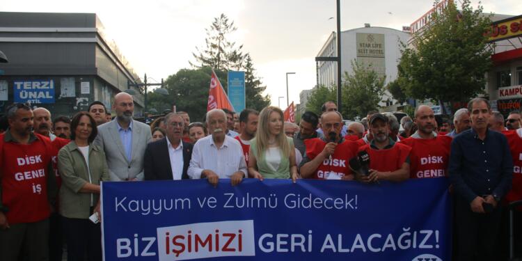 CHP’li heyetten kayyımın işten çıkardığı işçilere dayanışma ziyareti