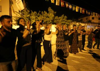 Barış ve Demokratik Toplum Şenlikleri kapsamında Wan’da şölen