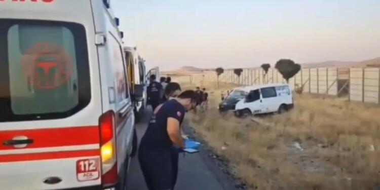 Wan’da kaza: 2 ölü, 3 yaralı