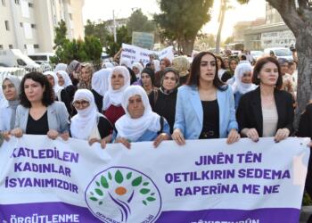 Kadınlar kırıma karşı yürüdü: Öz savunma temel hakkımızdır