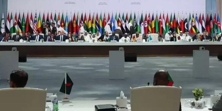 Doha zirvesinde ortak bildiri: Katar’a yönelik İsrail saldırısı kınandı