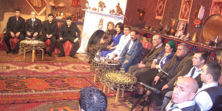 20 yıllık ‘Şevbêrkên Dengbêjan’ arşivi dijital platformdan yayınlanacak