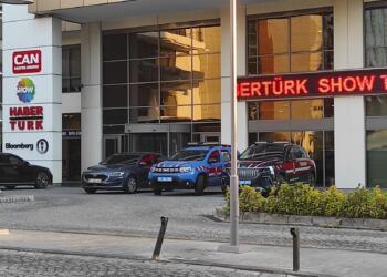 Yeni Şafak ve Sabah yazarları Habertürk ve Show TV’ye kayyım atandı