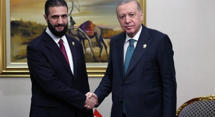 Erdoğan Katar’da Şara ile görüştü