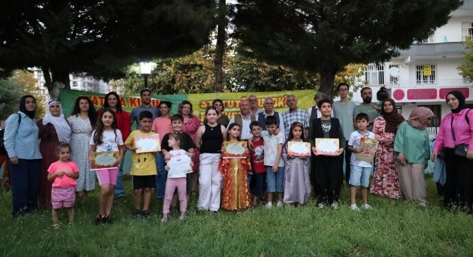 MED-DER mezun olan çocuklara belge verdi