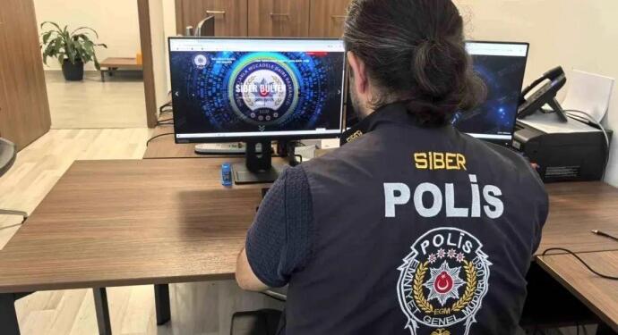 AYM kararına rağmen sanal devriye sürüyor: 25 hesaba erişim engeli