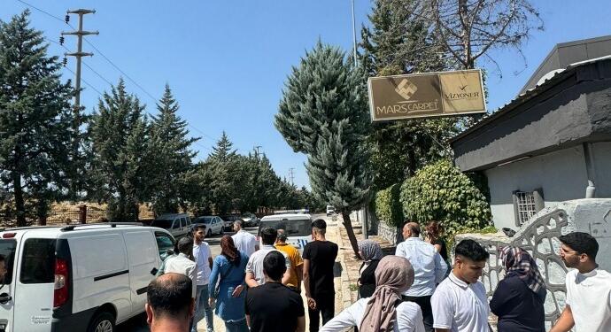 2 aydır maaş alamayan işçiler eylem başlattı